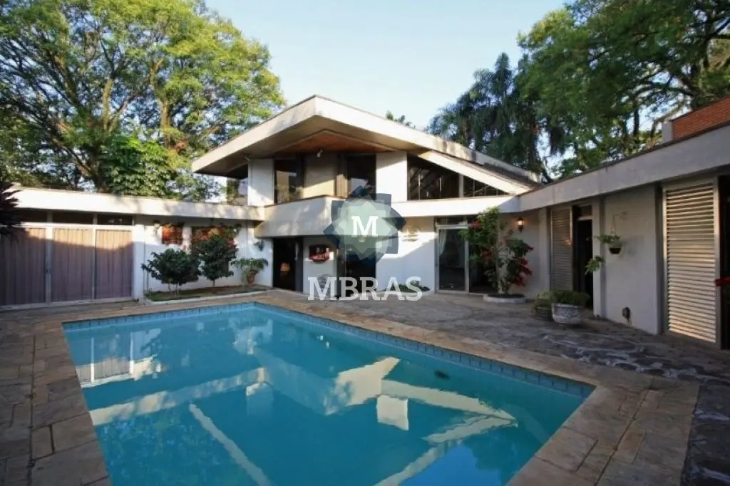 Linda casa no Alto de Pinheiros - Próximo à Praça Panamericana - foto 0