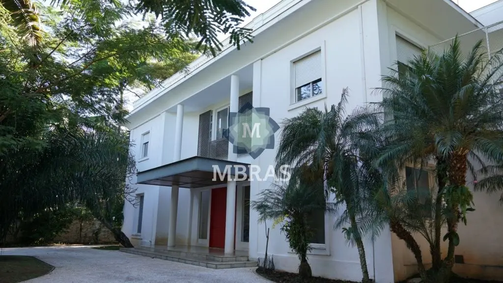 Casa imponente no Jardim América - foto 0