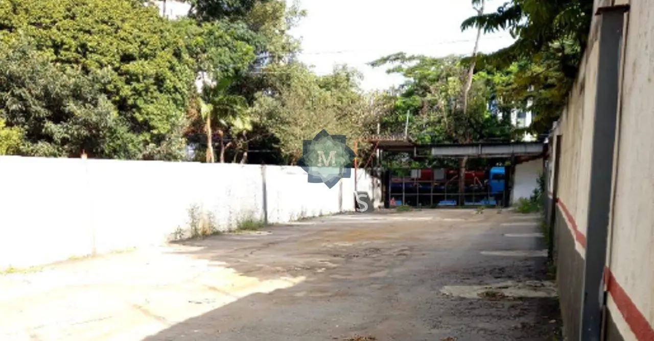 Terreno em área nobre! - foto 0