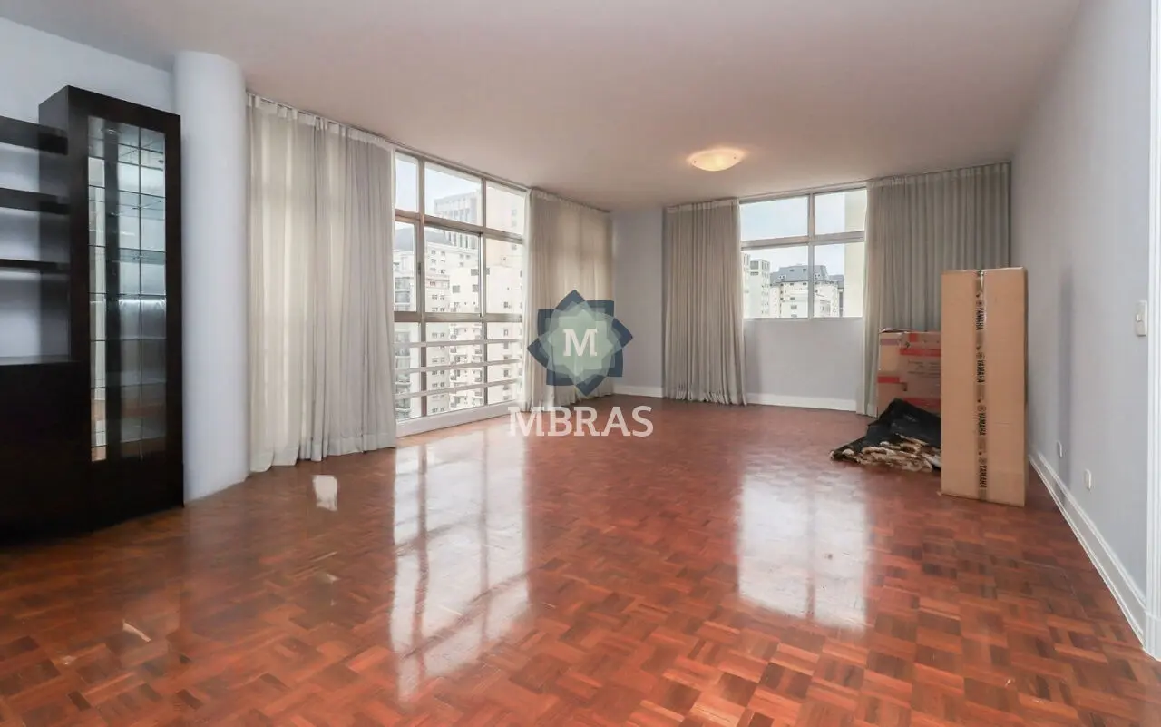 APARTAMENTO ESPETACULAR NO CORAÇÃO DOS JARDINS! - foto 0