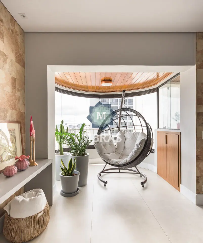 Apartamento totalmente reformado com 3 dormitórios e vista incrível em Pinheiros - foto 0