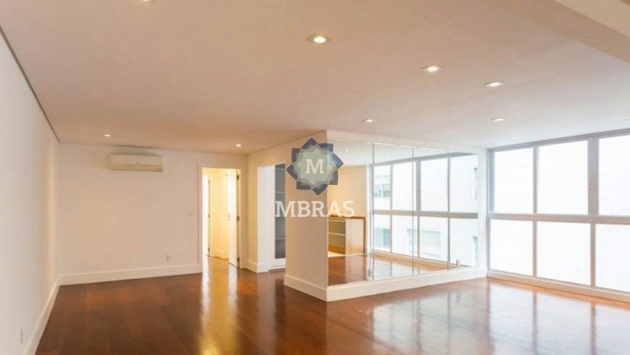 Maravilhoso apartamento reformado na R: Bela Cintra, 50mts restaurante Fasano - foto 0
