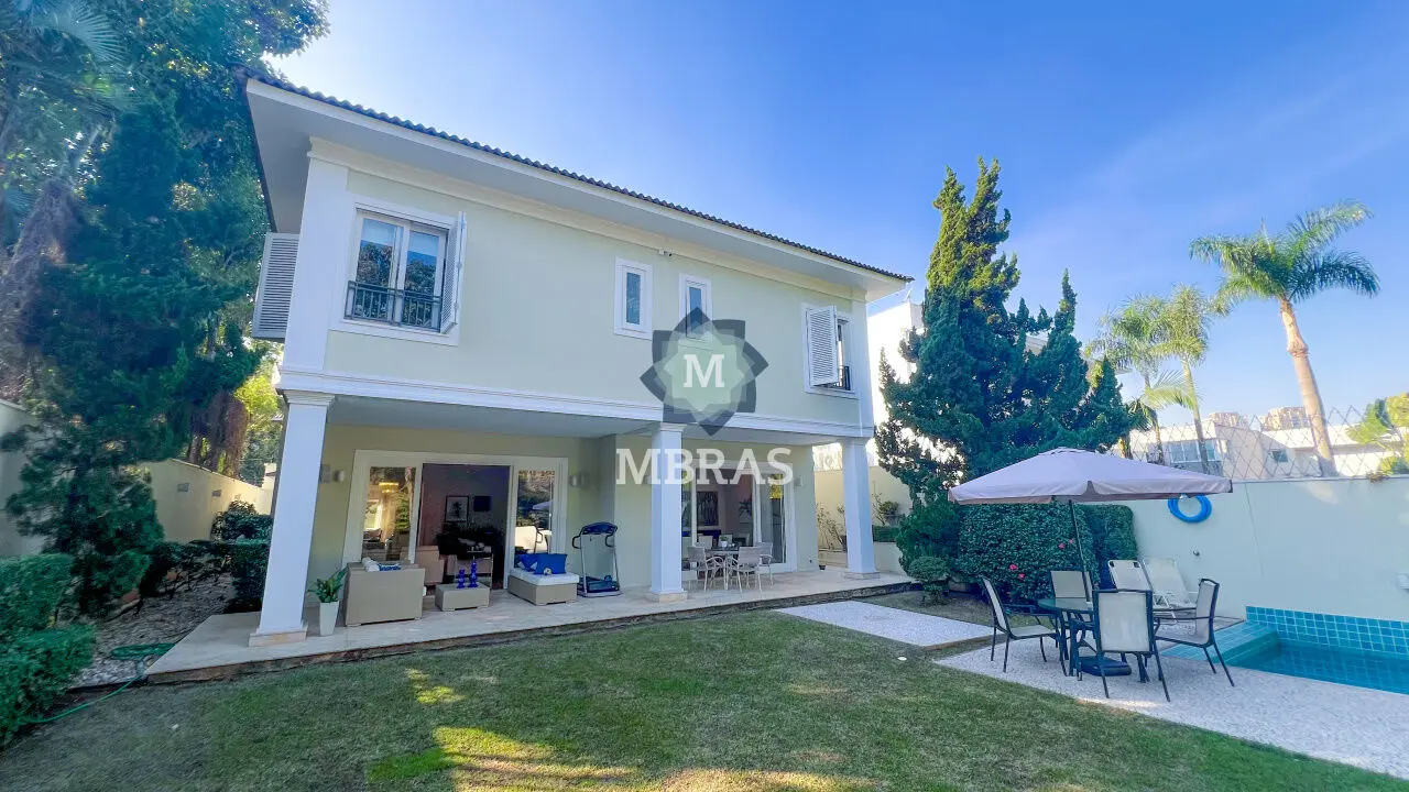 Belíssima casa no Real Parque - Exclusividade MBRAS - foto 0