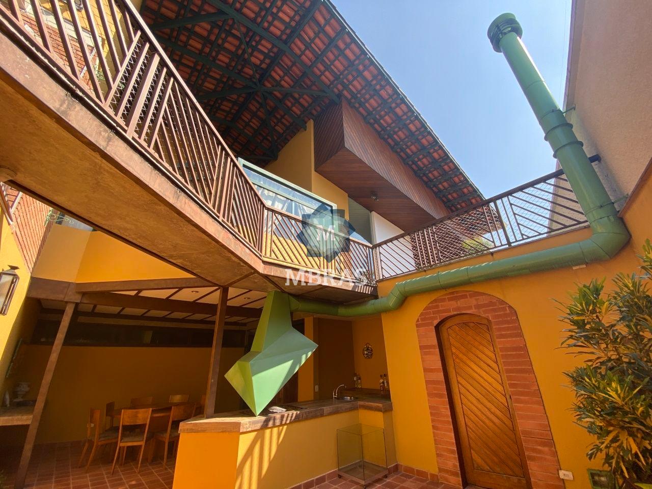 LINDA CASA - ALTO DA LAPA - 560M2 PRIVATIVOS - ÁREA TOTAL 857M2 COM JARDIM - 4 VAGAS - 3 SUÍTES - foto 0