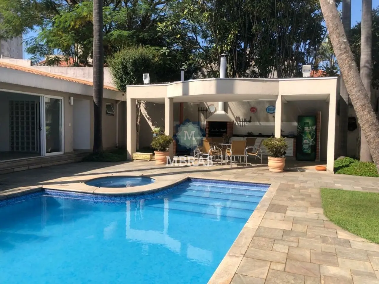 OPORTUNIDADE | BELÍSSIMA CASA NO CORAÇÃO DE MOEMA - foto 0