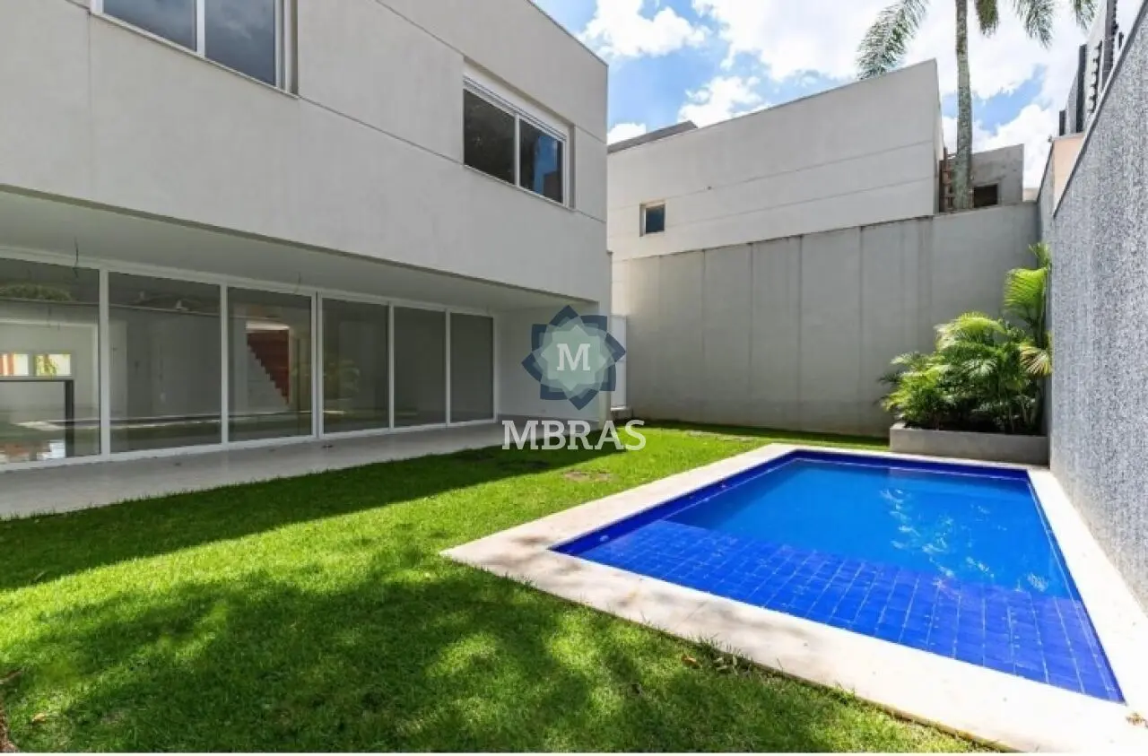 Casa de Alto Padrão em Condomínio Exclusivo - foto 0