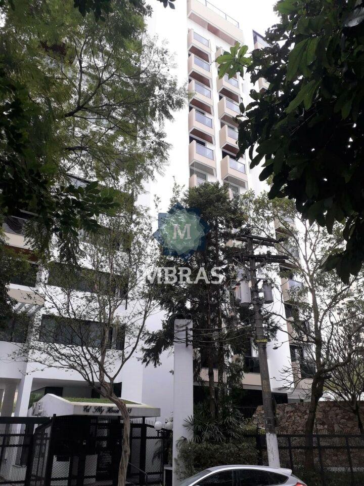 Apartamento amplo com vista livre em rua silenciosa. - foto 0
