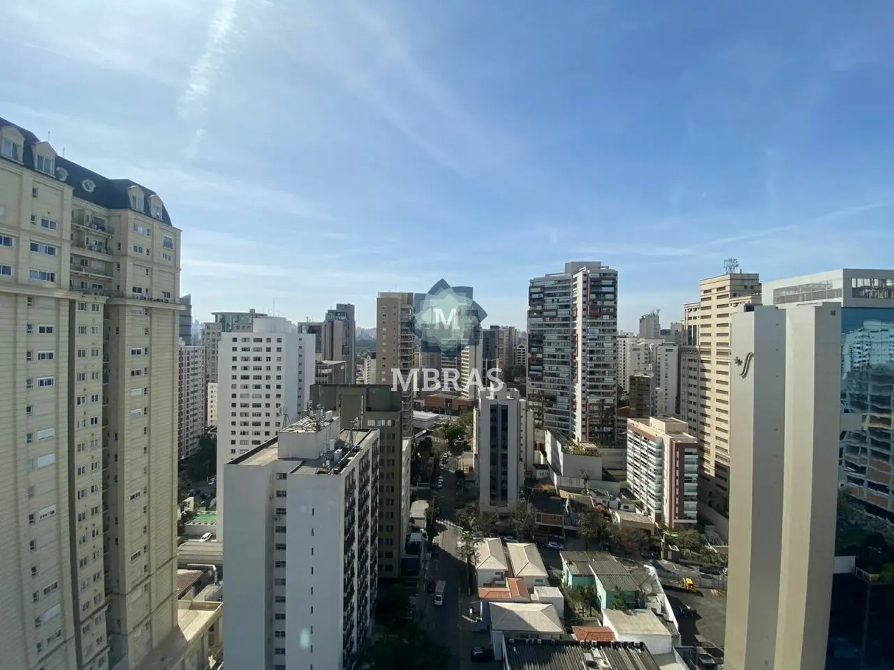 Belo Apartamento no Melhor do Itaim - foto 0
