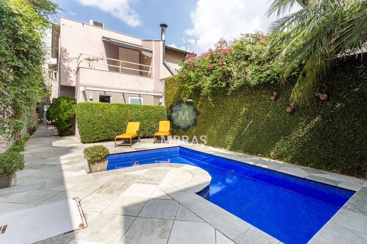 Maravilhosa Casa 260m² Jardim Paulistano - foto 0