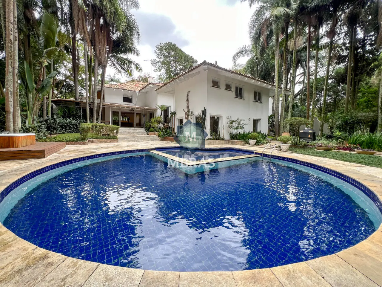 CASA MODERNA | Projetada por João Armentano - foto 0