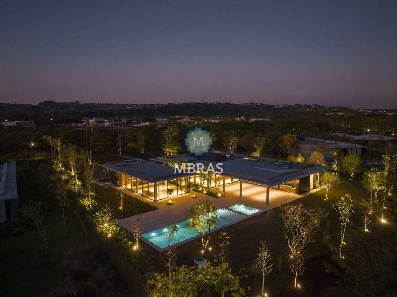 Casa cinematográfica com vista incrível no Fazenda Boa Vista - foto 0