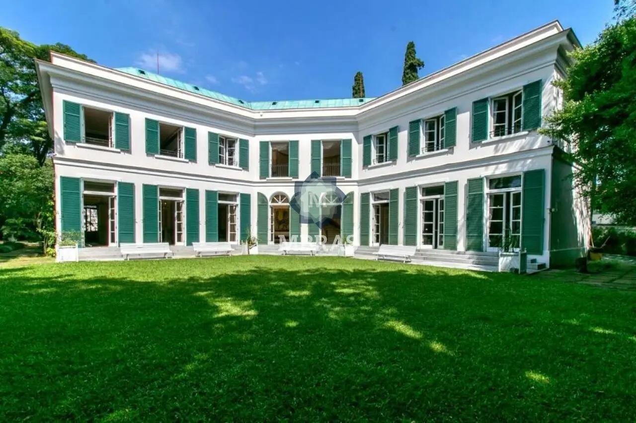 Jean Seine assina este ícone de arquitetura francesa no coração do Jardim Europa. - foto 0