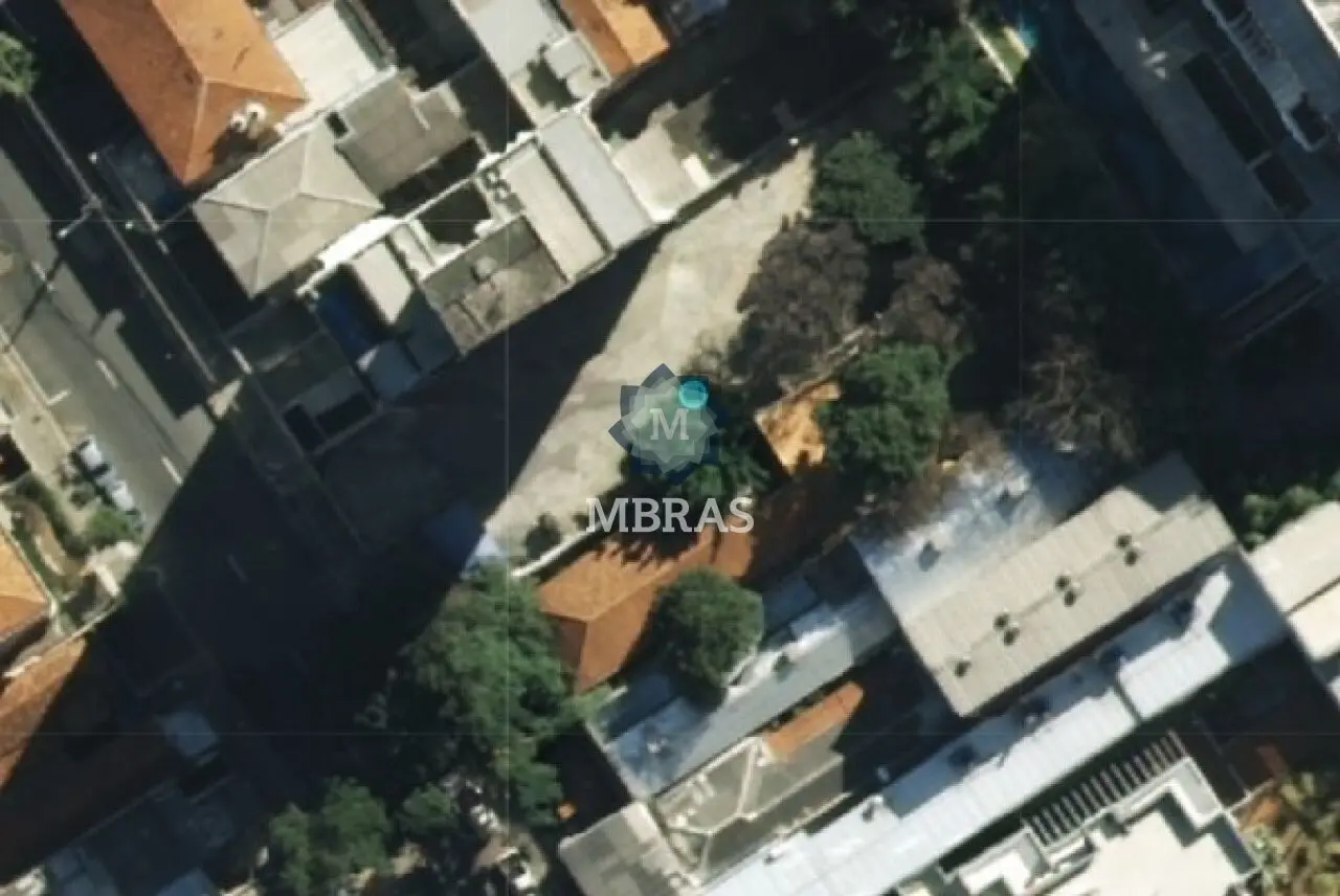 TERRENO | PINHEIROS | ZONA MISTA - foto 1