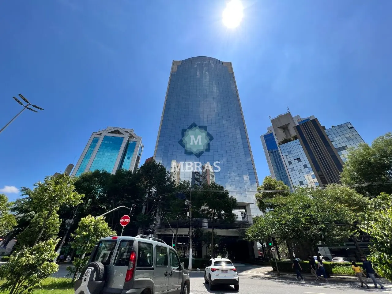 Laje comercial mobiliada na JK - Localização com fácil acesso as vias principais de SP e Aeroporto - foto 0