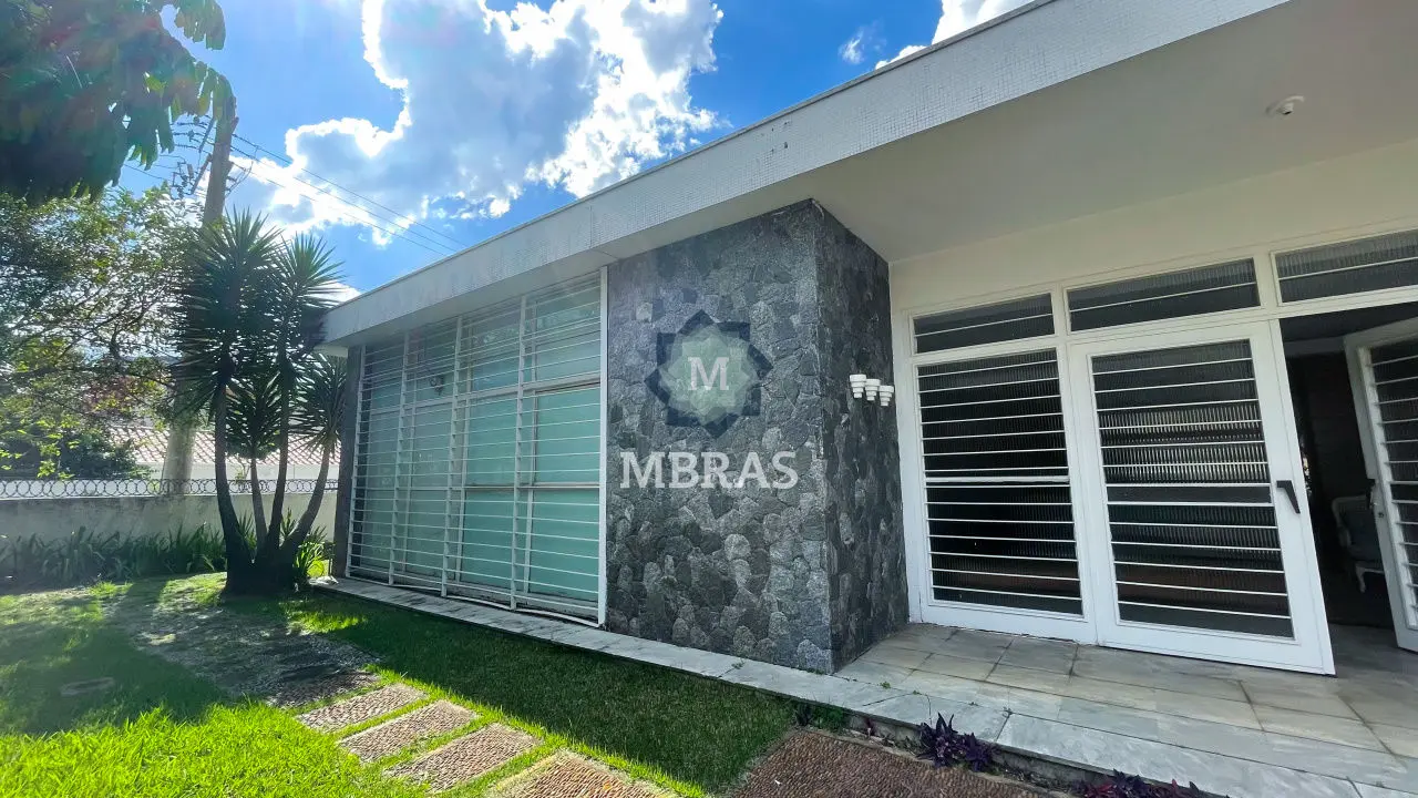 Casa de 750m²- Vila Nova Conceição- Terreno de 1120m² - foto 0