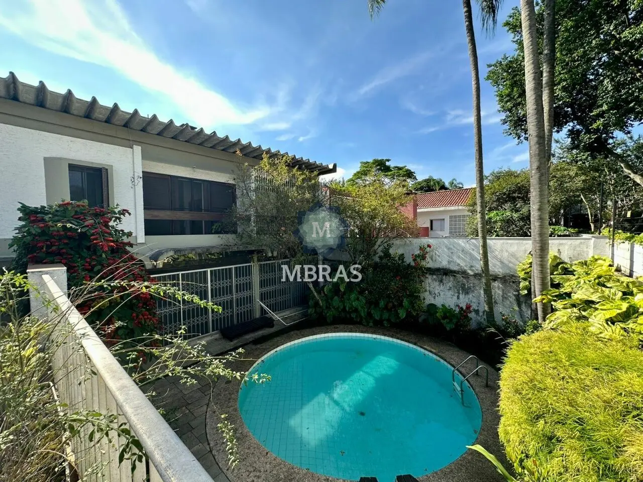 Excelente casa para venda com potencial para reforma / terreno no Jd. Paulistano - foto 0