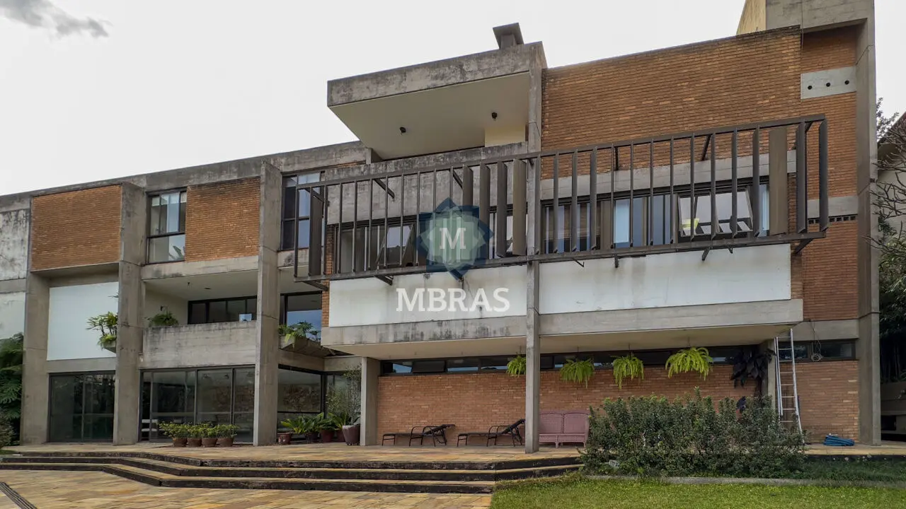 Excelente Casa no Coração do Pacaembú bem Próximo aos Bairros Higienópolis e Perdizes - foto 0