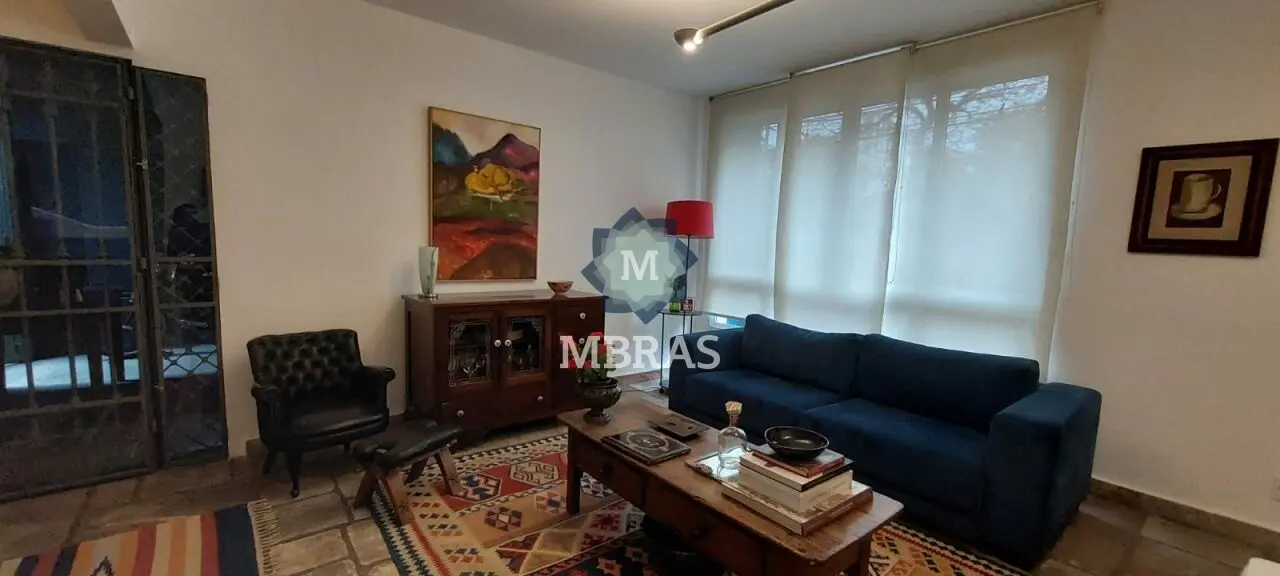 Oportunidade Única: Casa Recém Reformada Próxima ao Shopping Iguatemi e Clube Pinheiros - foto 0