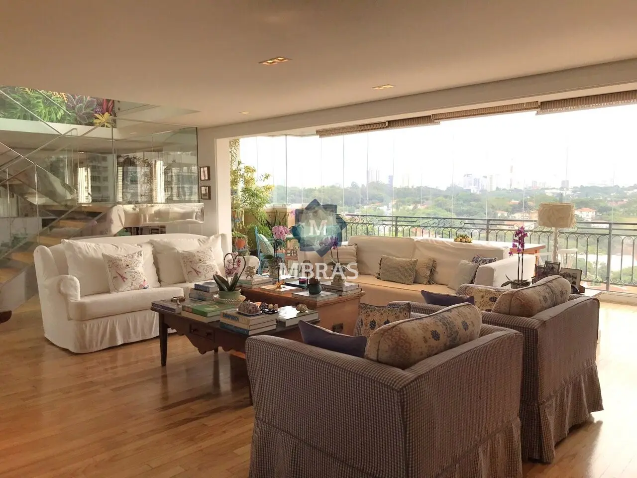 Cobertura Encantadora com Vista Incrível Eterna - foto 0