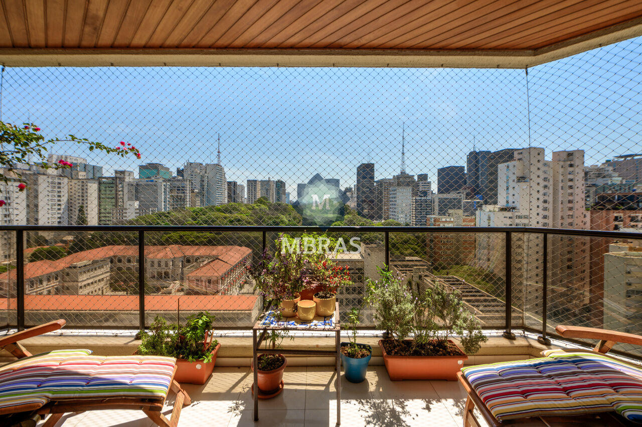 Residência Dúplex Exclusiva com Vista Panorâmica dos Jardins: Privacidade e Elegância! - foto 0