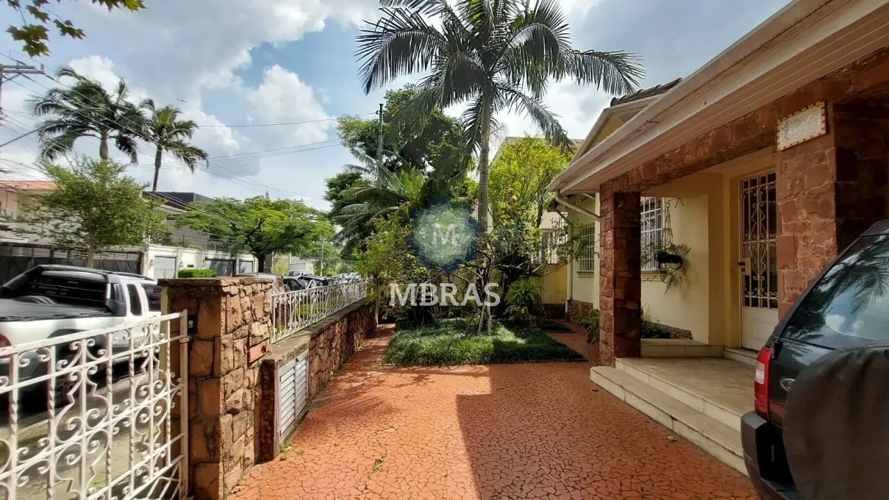 Casa a poucos passos do Clube Pinheiros - foto 0