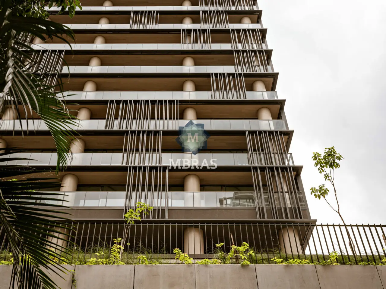 Praça Henrique Monteiro , 232 m2 , andar alto - foto 0