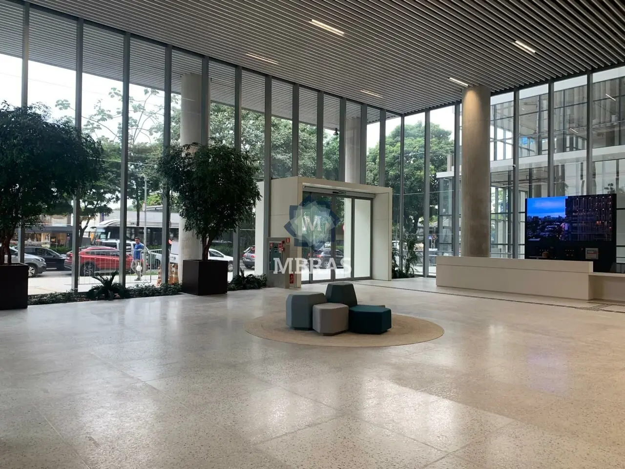 LANÇAMENTO COMERCIAL NA AVENIDA REBOUÇAS - foto 0