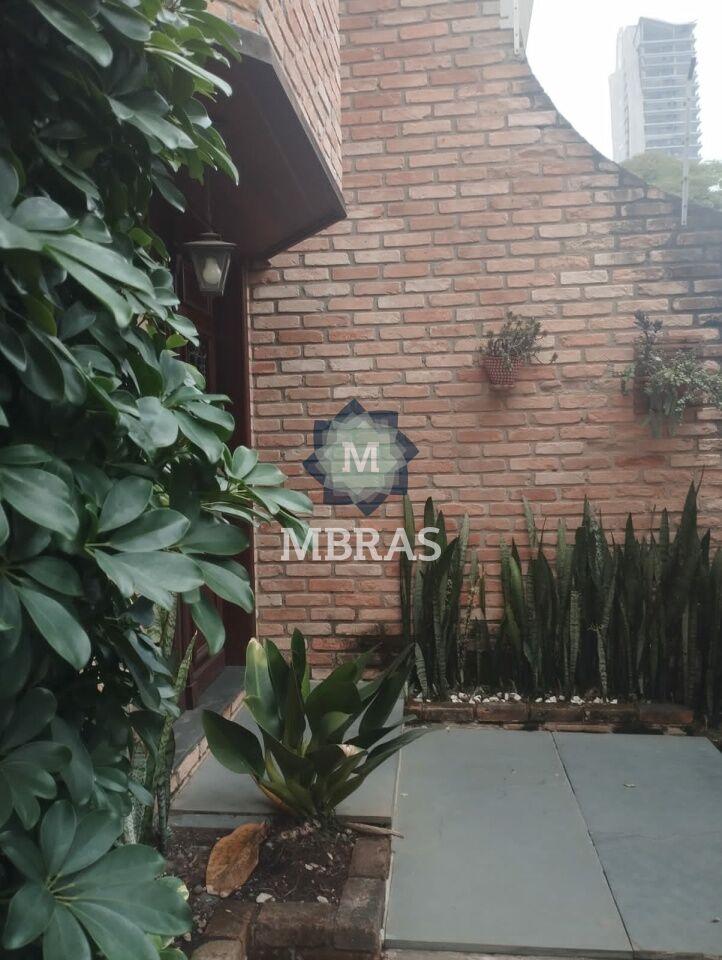 Charmosa casa próxima ao Metrô - foto 0