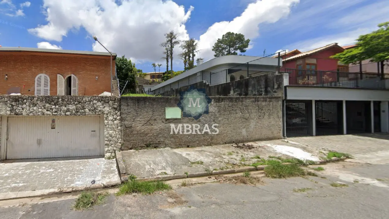 Terreno limpo em área estritamente residencial - foto 0