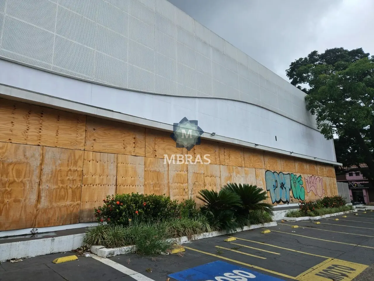 Locação ou Venda - Predio Comercial - foto 0