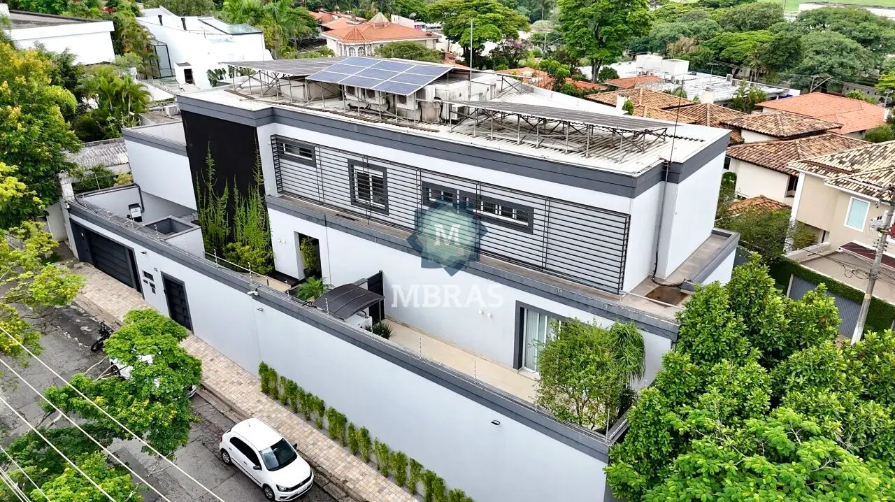 Luxuosa Residência no Cidade Jardim - 634 m² construídos e 1023 m² de terreno - 4 suítes - 15 vagas - foto 0