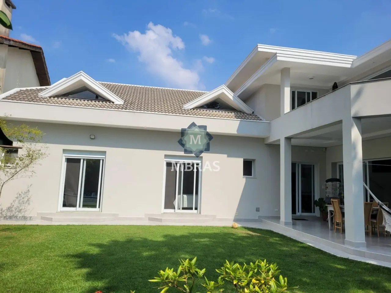 Belíssima Casa Próximo ao Parque Severo Gomes - foto 0