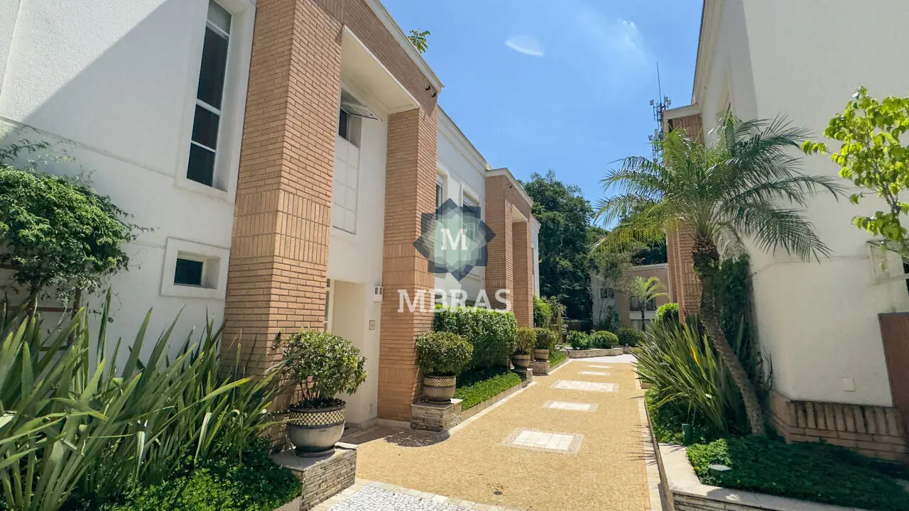 Maravilhosa Casa de Condomínio no Cidade Jardim Mobiliado - foto 0