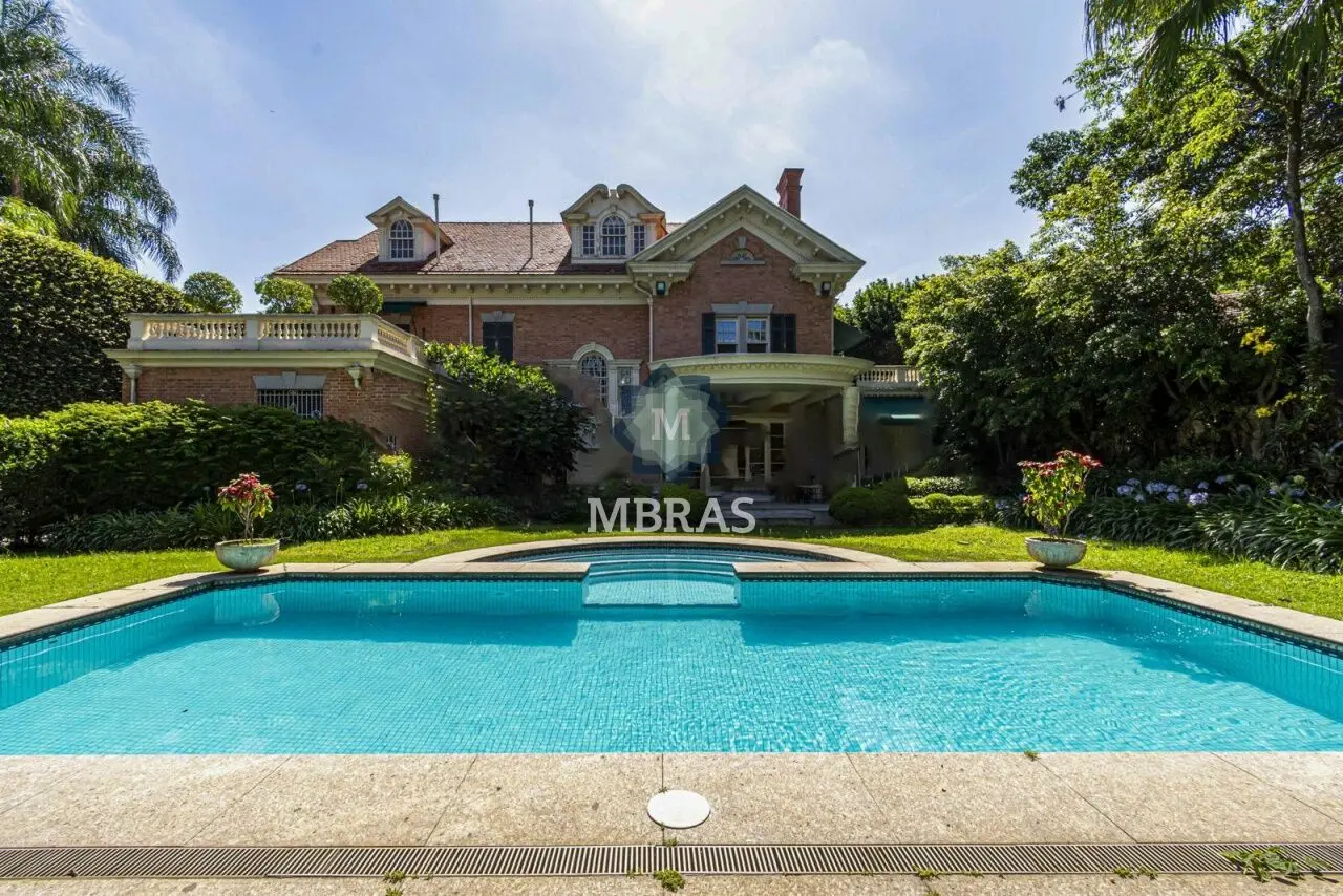 Terreno de 1.541 m² com Casa Estilo Colonial Americano no Jardim América - foto 0
