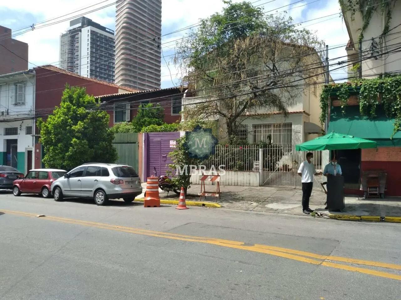CASA DE VILA CHARMOSÍSSIMA AO LADO DO TABERNA 474 NA ICÔNICA MARIA CAROLINA - foto 0