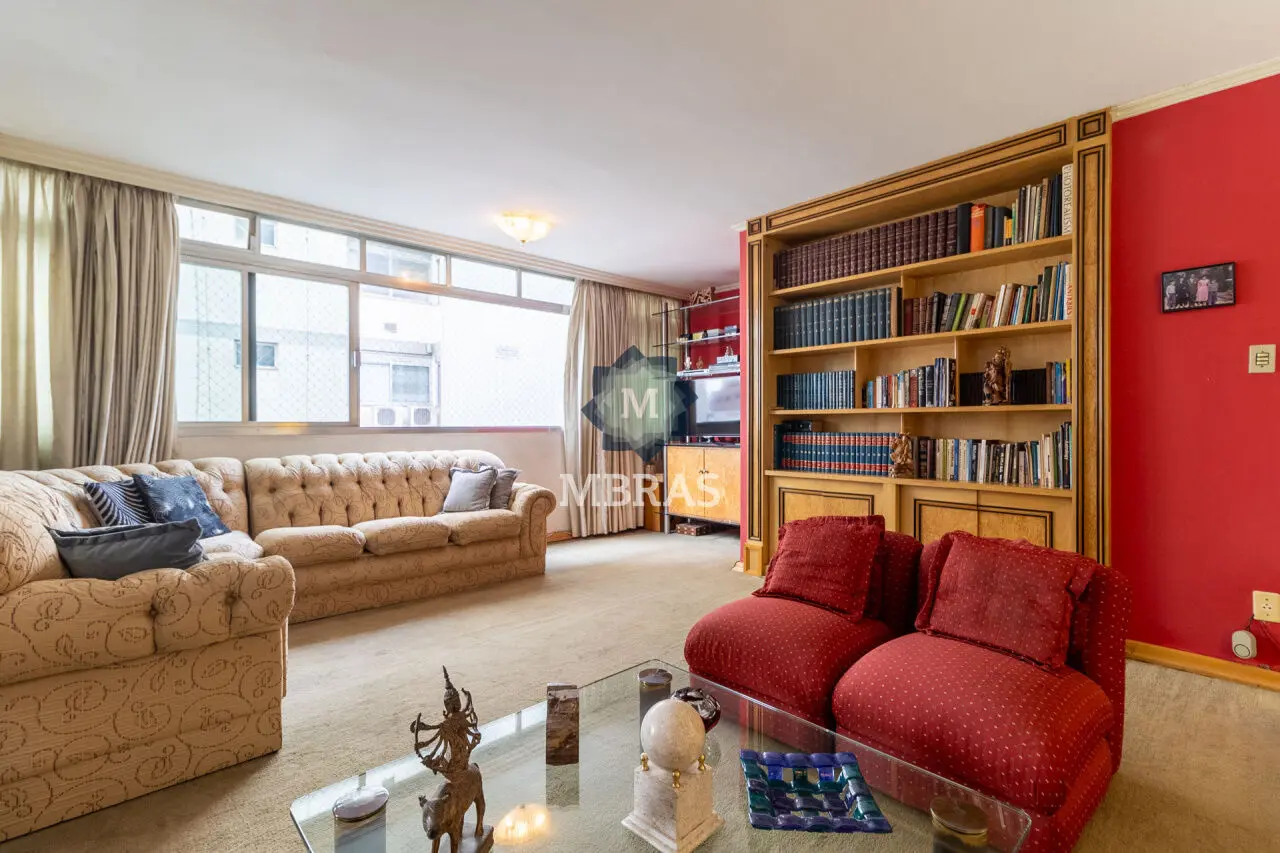 Apartamento no Alto Jardins para Reforma - 180m² - 3 Quartos - 2 Vagas - foto 0