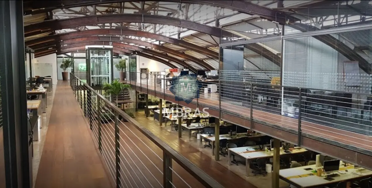 Excelente galpão comercial na Vila Leopoldina - foto 0