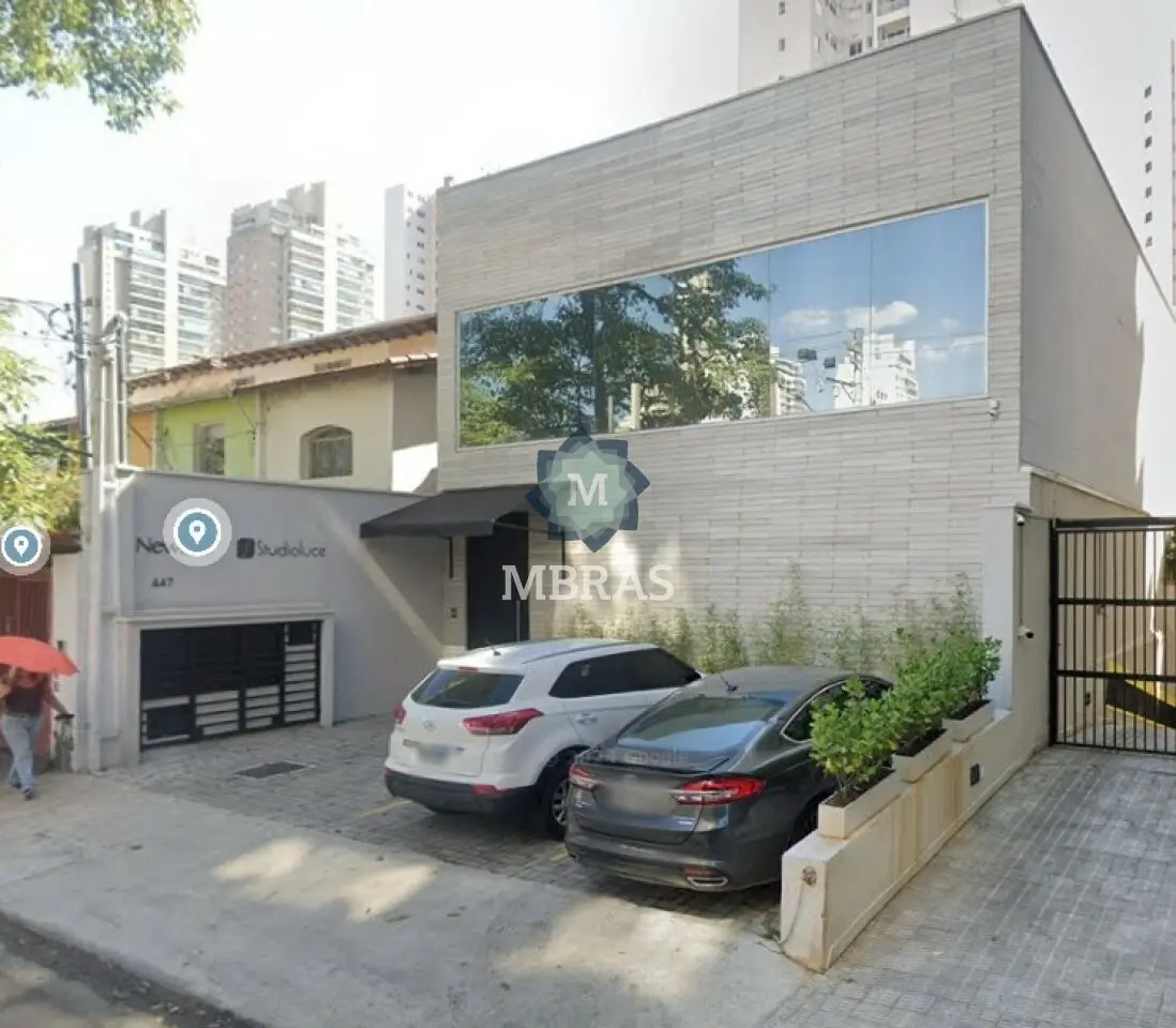 Casa Comercial no Brooklin | Oportunidade para Escritórios e Consultórios - foto 0