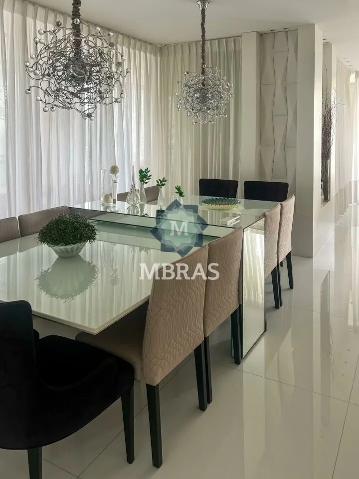 Incrível apartamento em Moema - foto 1