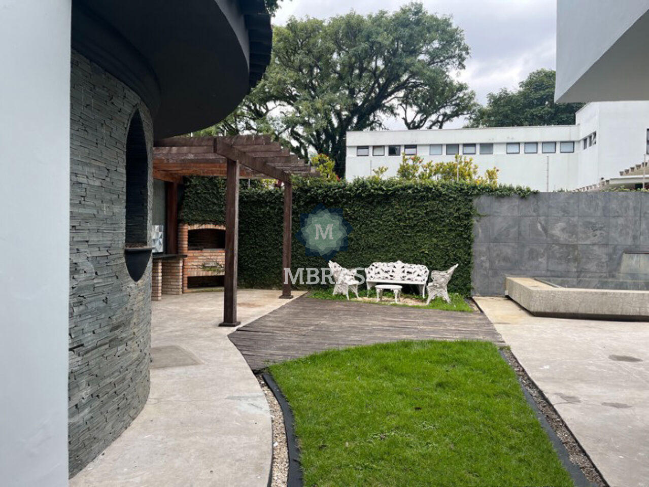 Casa comercial em Alto de Pinheiros - foto 0