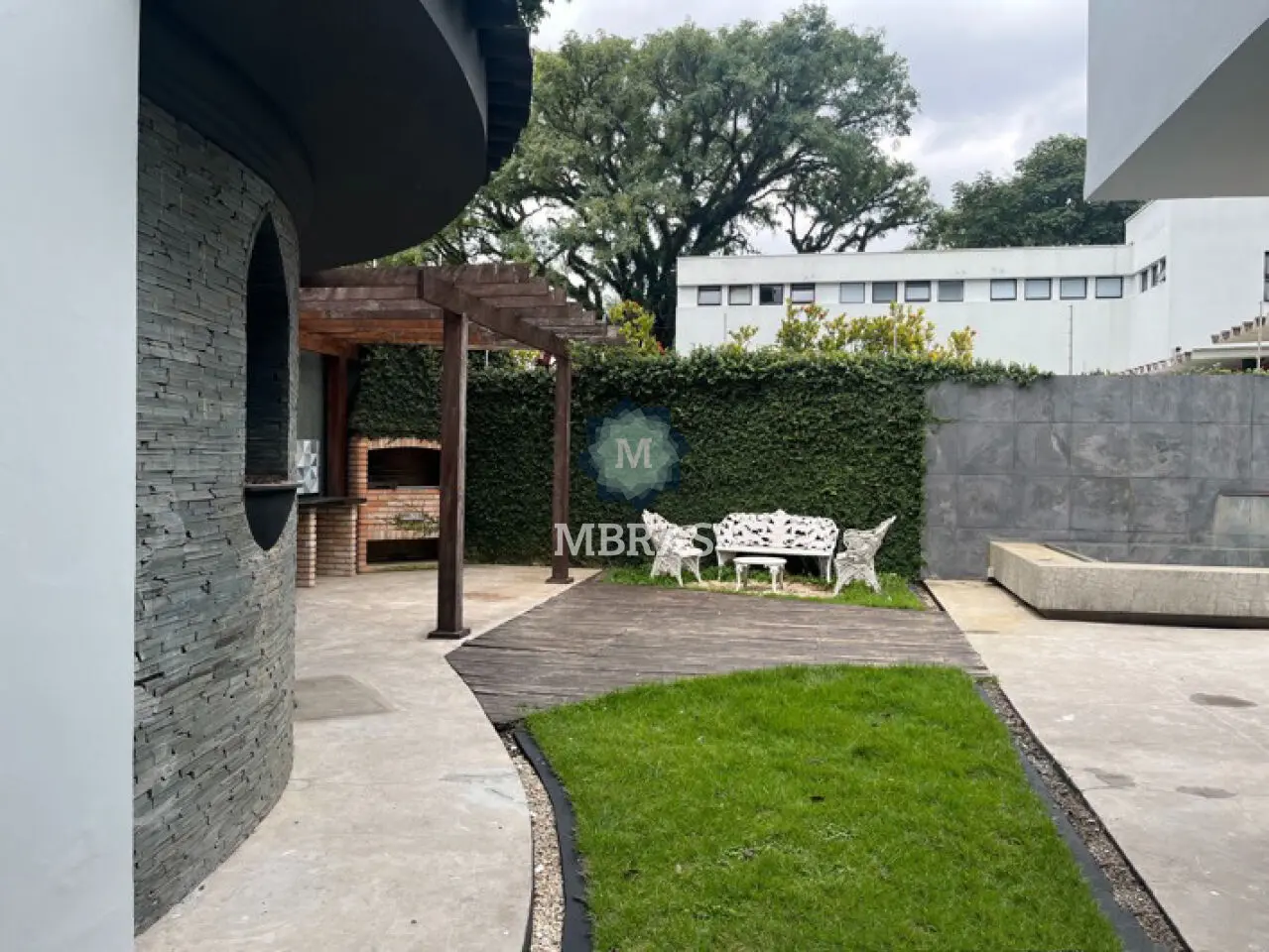 Casa comercial em Alto de Pinheiros - foto 0