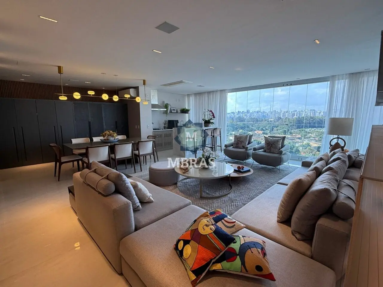 Oscar Ibirapuera - Sofisticação em Andar Alto com Vista Exclusiva - foto 0