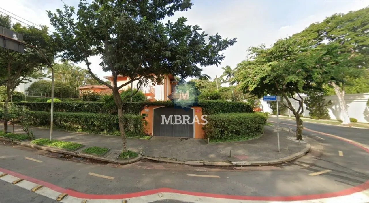 Oportunidade Única no Jardim América ? Casa com Terreno Amplo ao Lado do Clube Paulistano - foto 0