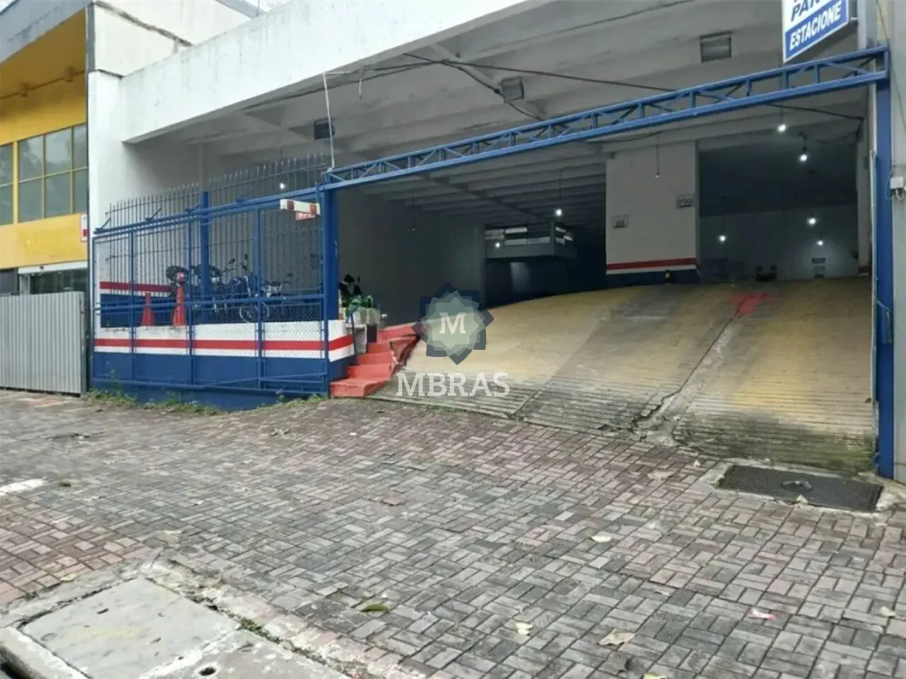 Terreno em Pinheiros 771 m² - foto 0