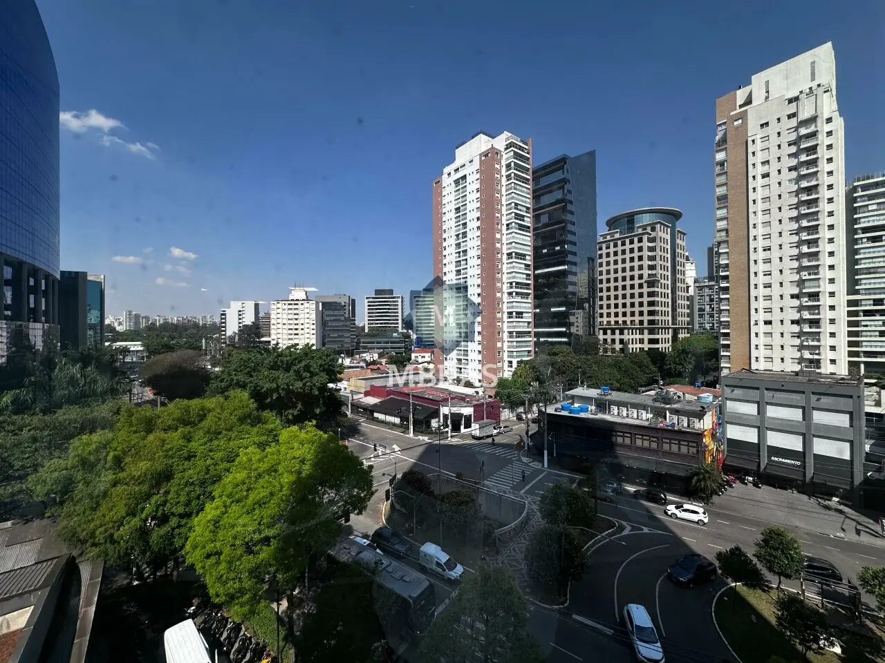 Sala Comercial no edifício 360º JK , localização Privilegiada - foto 0