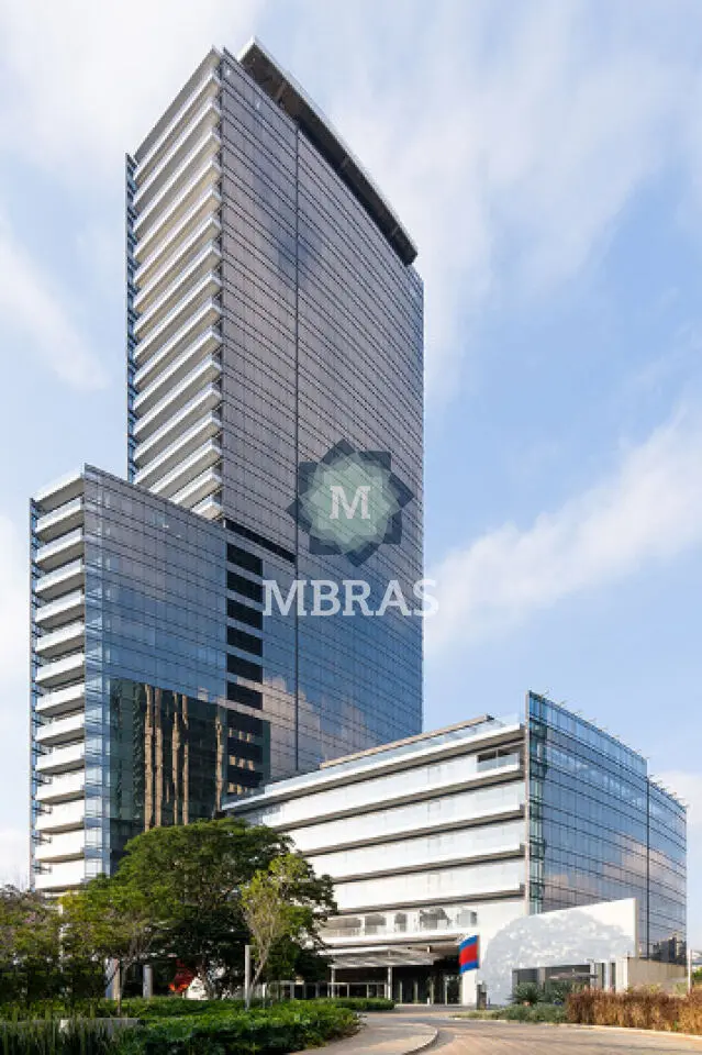 Sala comercial de 306m² - foto 0