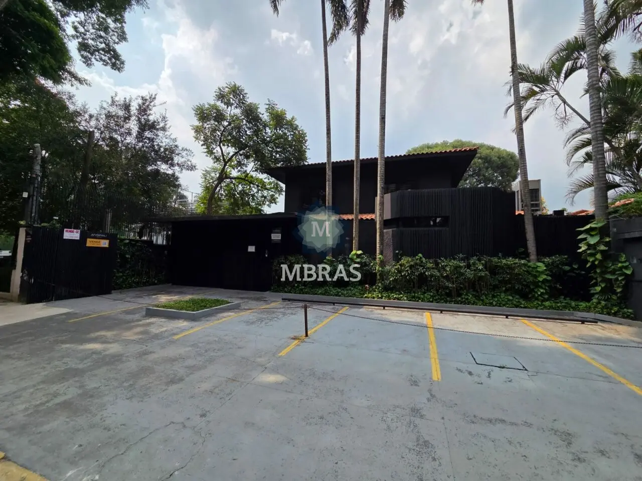 Casa comercial em rua cobiçada da Vila Nova Conceição - foto 1