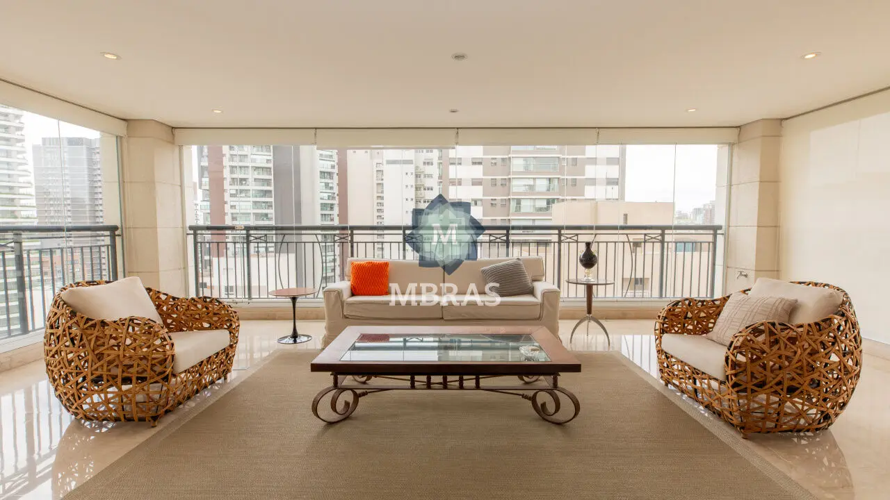 Moema | Apartamento amplo a minutos do Parque Ibirapuera - foto 0