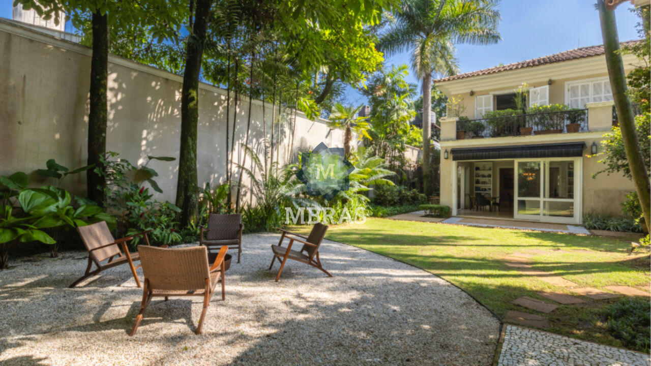 Residência exclusiva no Jardim América, com projeto assinado por Bi Crisóstomo - foto 0