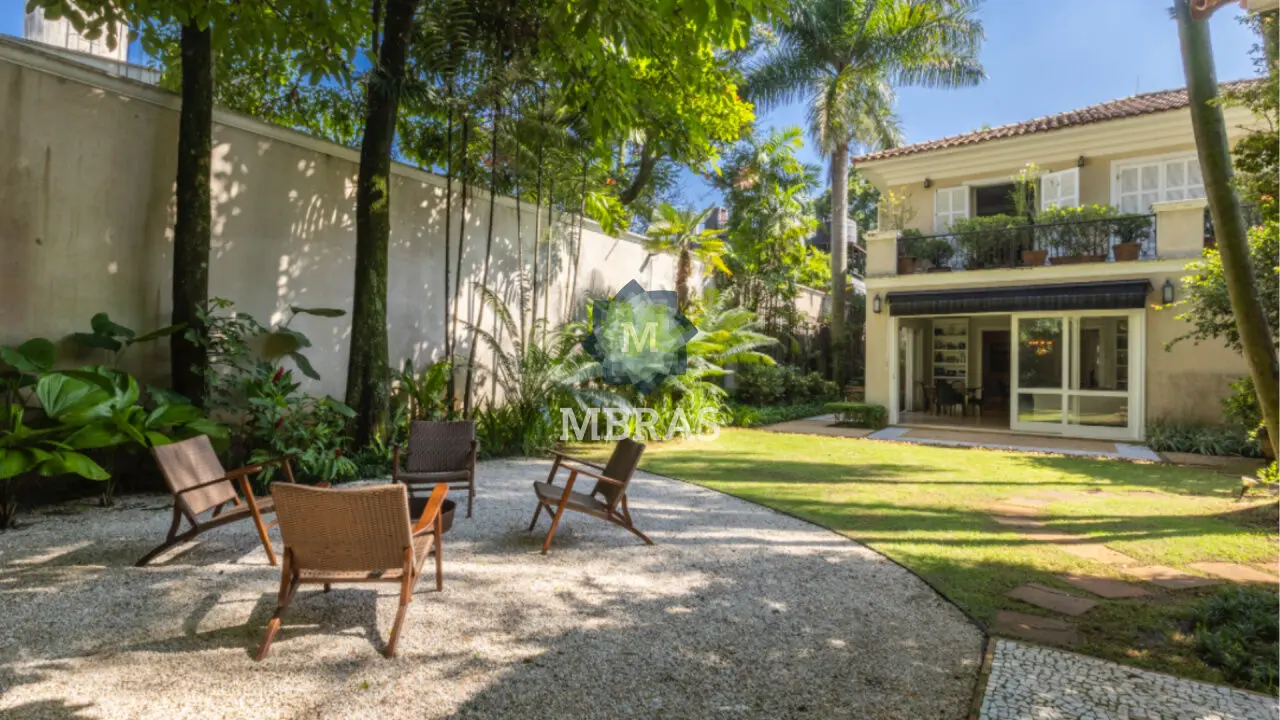 Residência exclusiva no Jardim América, com projeto assinado por Bi Crisóstomo - foto 0